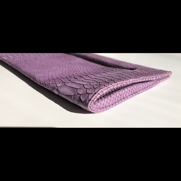 Oversized Python Clutch NWOT - Picture 7 of 10